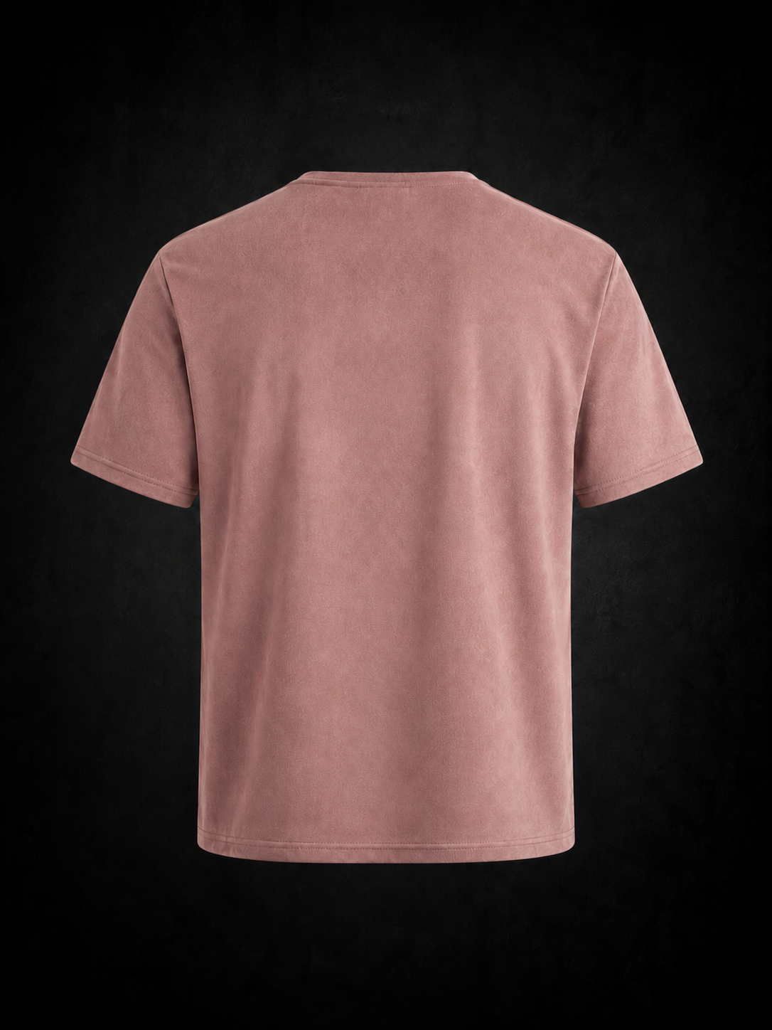 Regent Tee in Sundust, front view on a dark ground